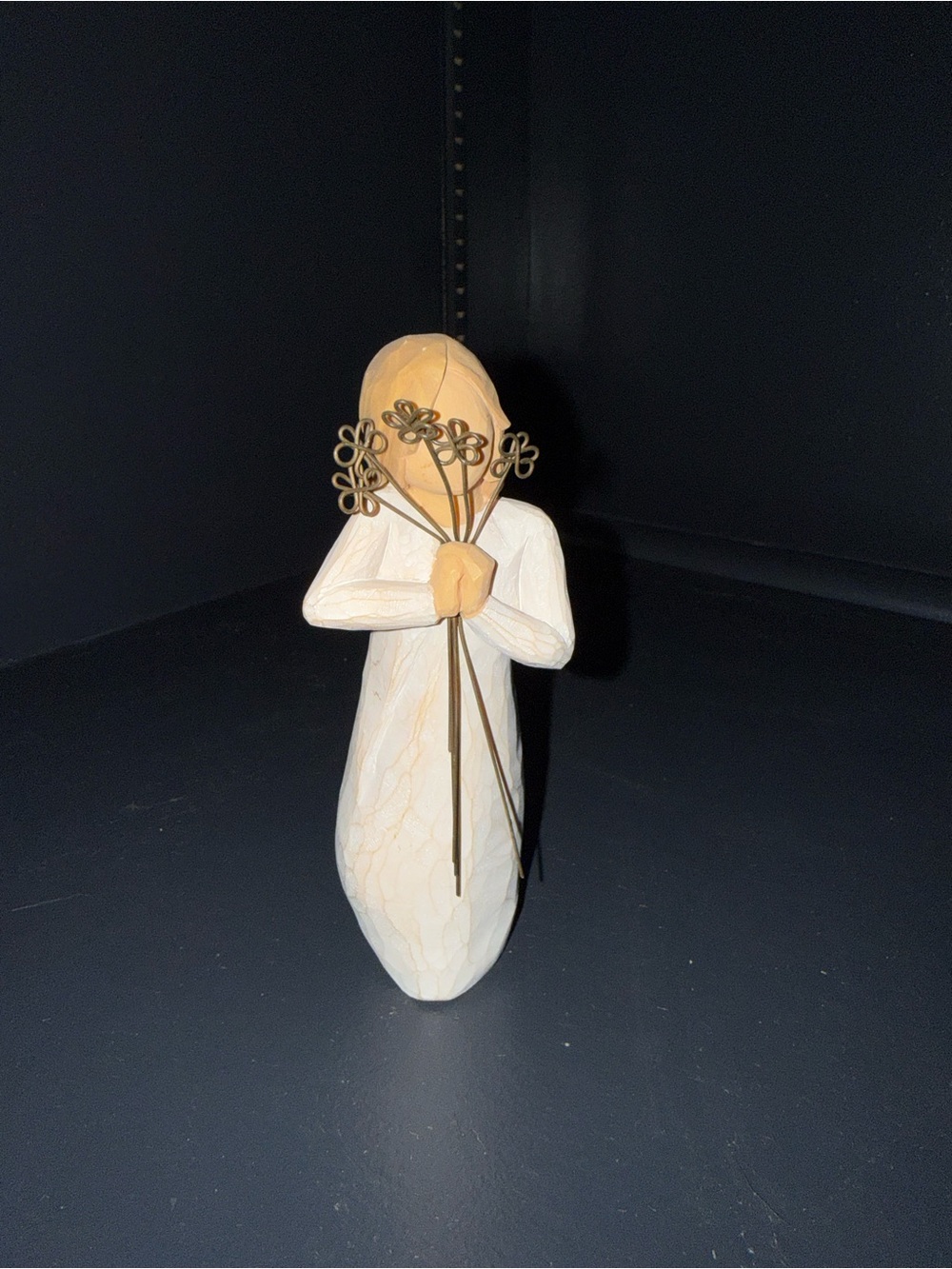 Willow Tree Friendship Figurine in Cream with Gold Accents